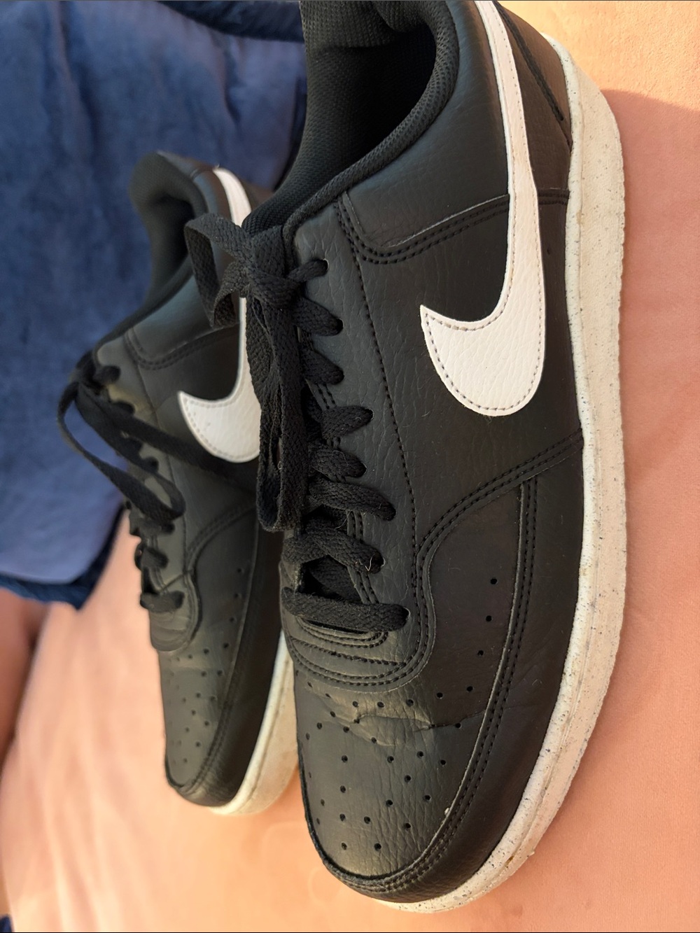 Nike Black Leather Low-Top Sneakers with White Swoosh size 11 new no box